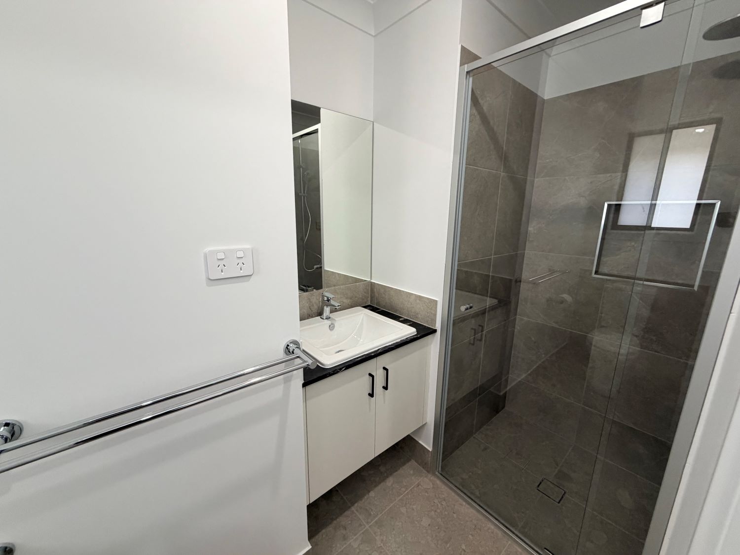 1/29 Lake Paddock Drive, Leeton, Leeton - Thumbnail 4